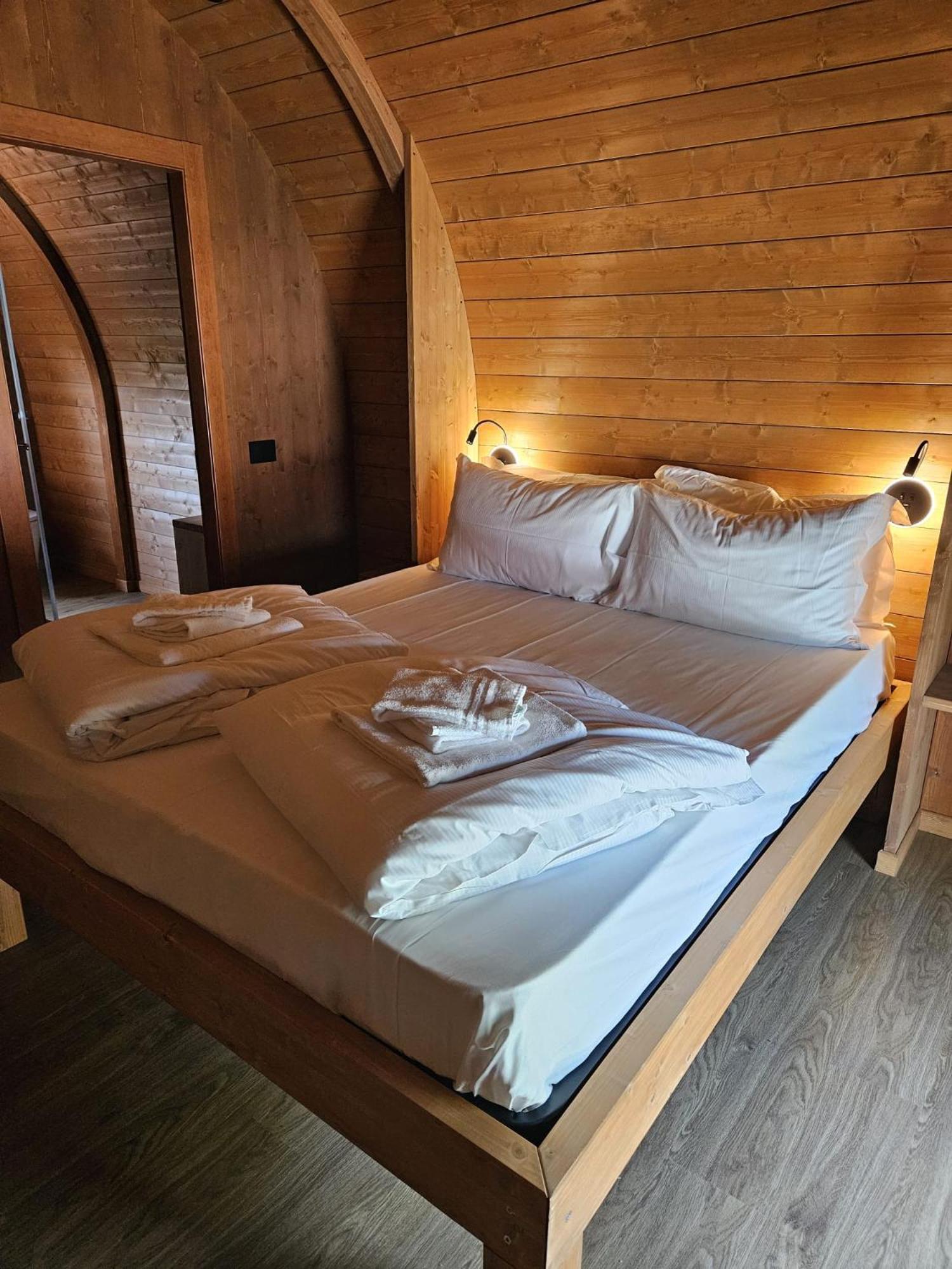Vicolungo Glamour Lodge & Spa - Free Spa Hot Tub E Sauna Εξωτερικό φωτογραφία